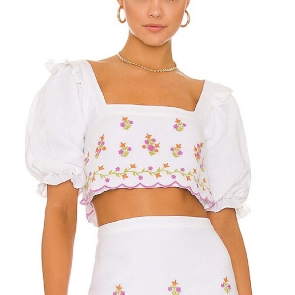 MAJORELLE Tops - MAJORELLE Wesley Crop Top in Ivory Daydream